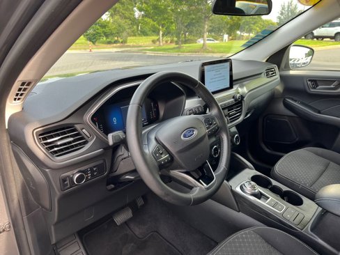 Used 2023 Ford Escape Active image 13