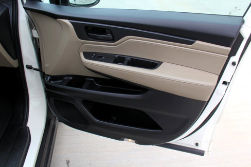 Used 2019 Honda Odyssey EX image 28