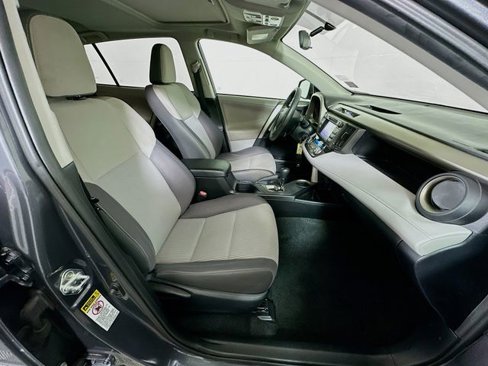 Used 2013 Toyota RAV4 XLE image 27