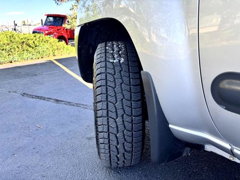 Used 2015 Nissan Xterra PRO-4X w/ Pro-4x Leather Package image 28