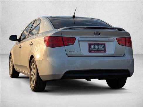 Used 2013 Kia Forte LX image 8