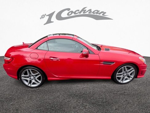 Used 2015 Mercedes-Benz SLK 350 image 8