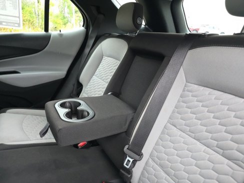 Used 2020 Chevrolet Equinox LS image 22