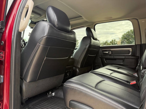 Used 2018 RAM 2500 Laramie w/ Sport Appearance Group image 17