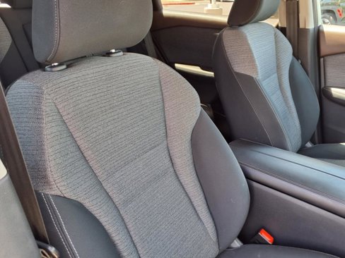 Used 2021 Nissan Rogue S image 12