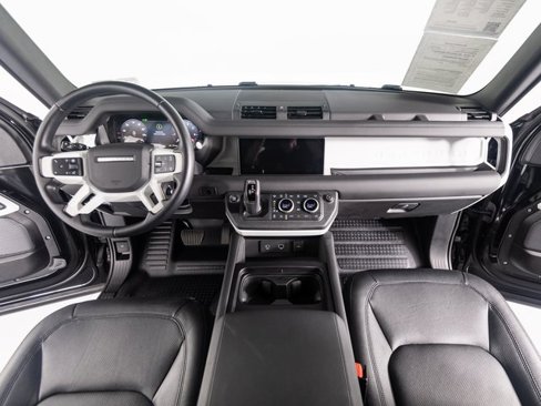 Used 2024 Land Rover Defender 110 S image 20