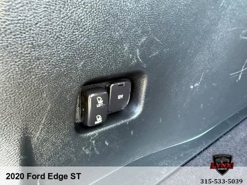 Used 2020 Ford Edge ST w/ Cold Weather Package image 37
