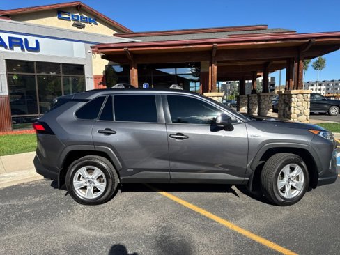 Used 2019 Toyota RAV4 XLE image 12