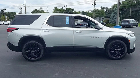 Certified 2022 Chevrolet Traverse LS w/ LPO, Blackout Package image 9