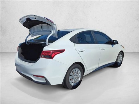 Used 2021 Hyundai Accent SE image 18