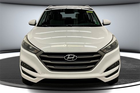 Used 2016 Hyundai Tucson SE w/ Option Group 02 image 2