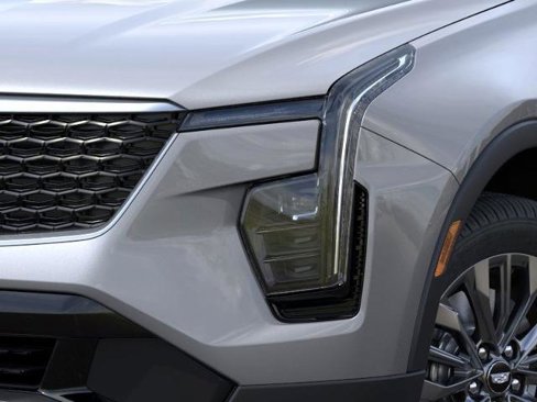 New 2025 Cadillac XT4 Premium Luxury w/ Cold Weather Package image 10