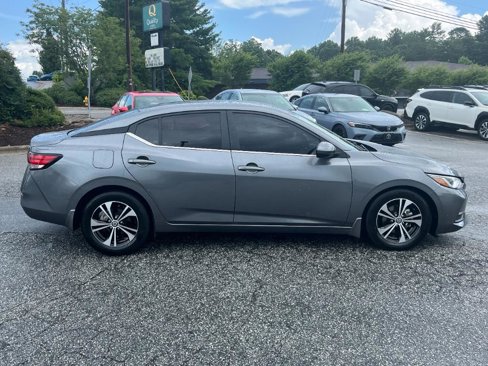 Used 2021 Nissan Sentra SV image 2