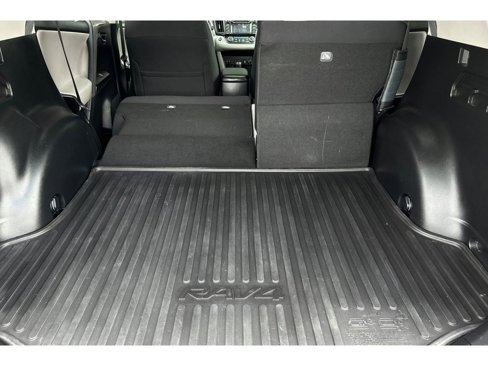 Used 2018 Toyota RAV4 XLE image 16