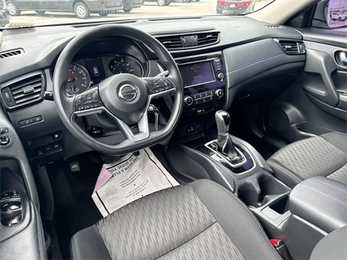 Used 2018 Nissan Rogue S image 35
