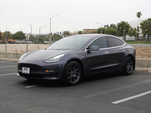 Used 2018 Tesla Model 3 Long Range image 8