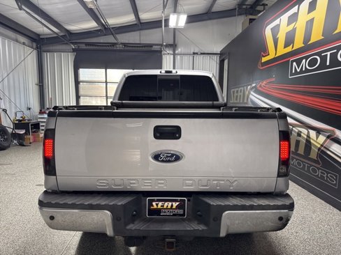 Used 2010 Ford F250 Lariat image 15