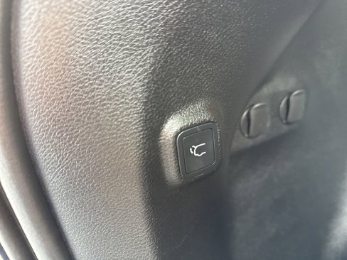 Used 2022 Jeep Cherokee Latitude Lux image 14