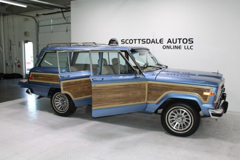 Used 1991 Jeep Grand Wagoneer image 42