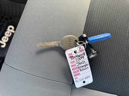 Used 2009 Jeep Wrangler X image 38