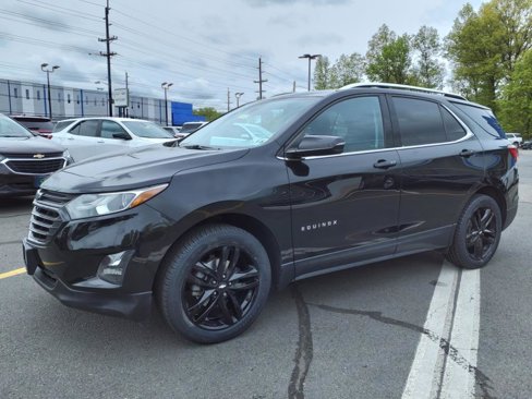 Used 2020 Chevrolet Equinox LT w/ Midnight Edition image 3
