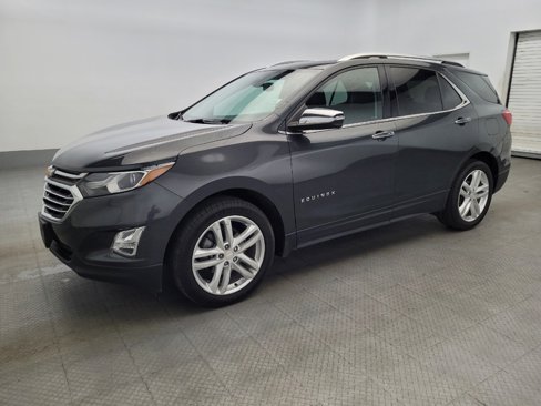 Used 2019 Chevrolet Equinox Premier image 2