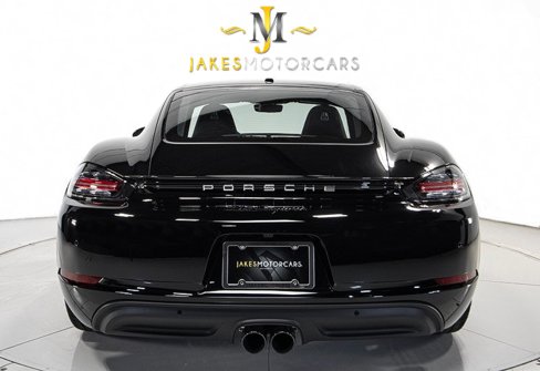 Used 2025 Porsche 718 Cayman image 9