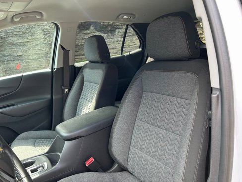 Used 2022 Chevrolet Equinox LT image 16