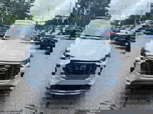 New 2025 Ford Escape Active w/ Cold Weather Package image 10