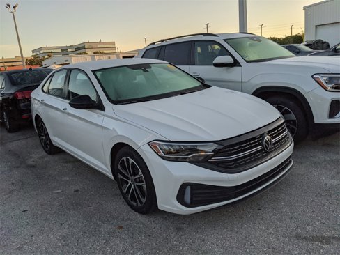 Certified 2023 Volkswagen Jetta Sport image 5