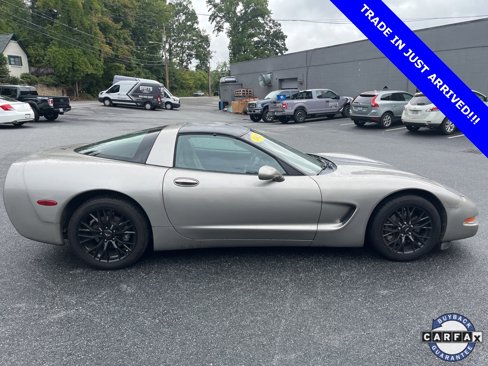 Used 2000 Chevrolet Corvette Coupe image 16