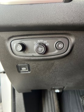 Used 2020 GMC Terrain SLT w/ Preferred Package image 27
