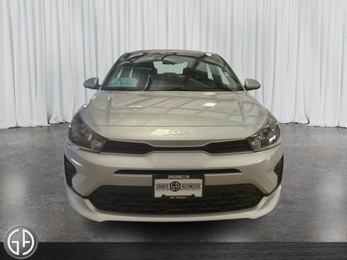Used 2023 Kia Rio S image 2