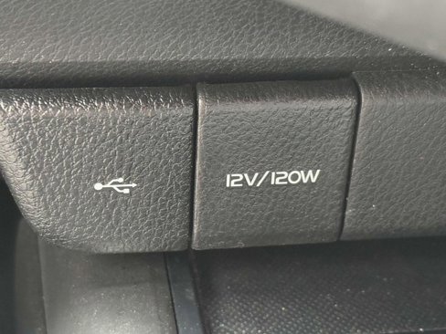 Used 2024 Toyota Camry SE image 25