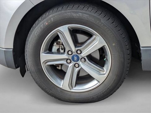 Used 2020 Ford Edge SEL w/ Convenience Package image 9