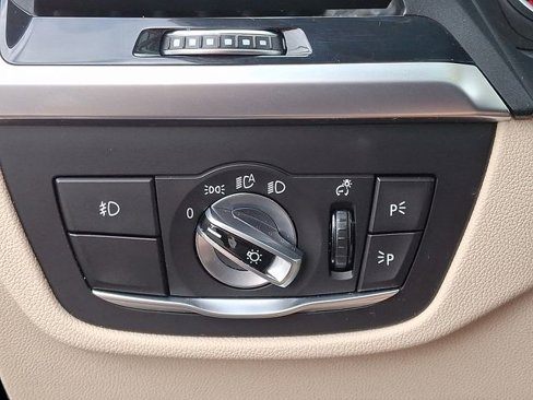 Used 2019 BMW X3 xDrive30i w/ Premium Package image 24