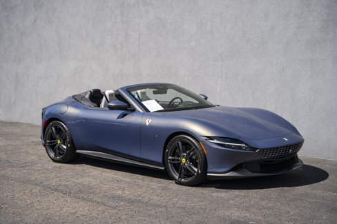 Used 2025 Ferrari Roma Spider image 7