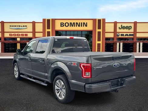 Used 2017 Ford F150 XL w/ Equipment Group 101A Mid image 4