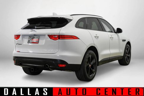 Used 2017 Jaguar F-PACE Prestige image 4