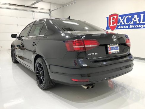 Used 2017 Volkswagen Jetta SE image 20