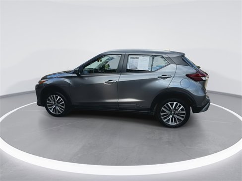 Used 2024 Nissan Kicks SV image 5