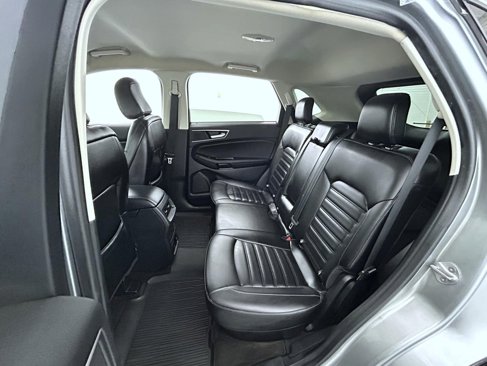 Used 2020 Ford Edge SEL w/ Convenience Package image 19