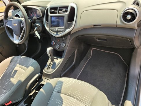Used 2020 Chevrolet Sonic LS image 18