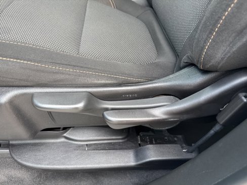 Used 2019 Chevrolet Traverse LS image 4