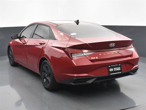 Used 2022 Hyundai Elantra SEL w/ Convenience Package image 5