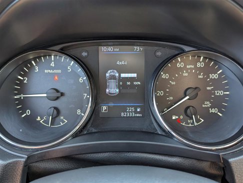 Used 2018 Nissan Rogue SV image 29
