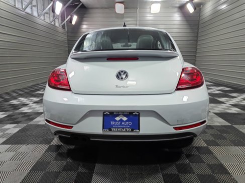 Used 2017 Volkswagen Beetle 1.8T SE image 6