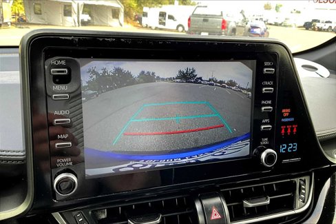 Used 2019 Toyota C-HR LE image 26