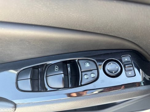Used 2023 Nissan Altima 2.5 SV image 20