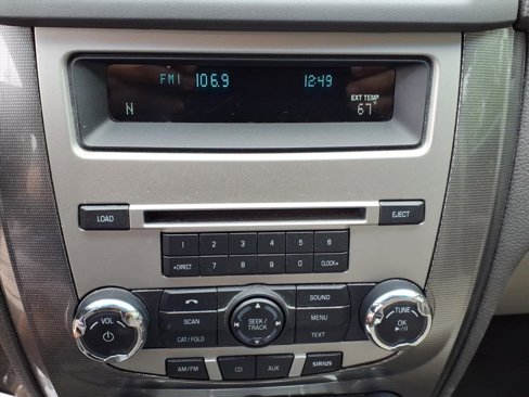 Used 2011 Ford Fusion SEL image 11